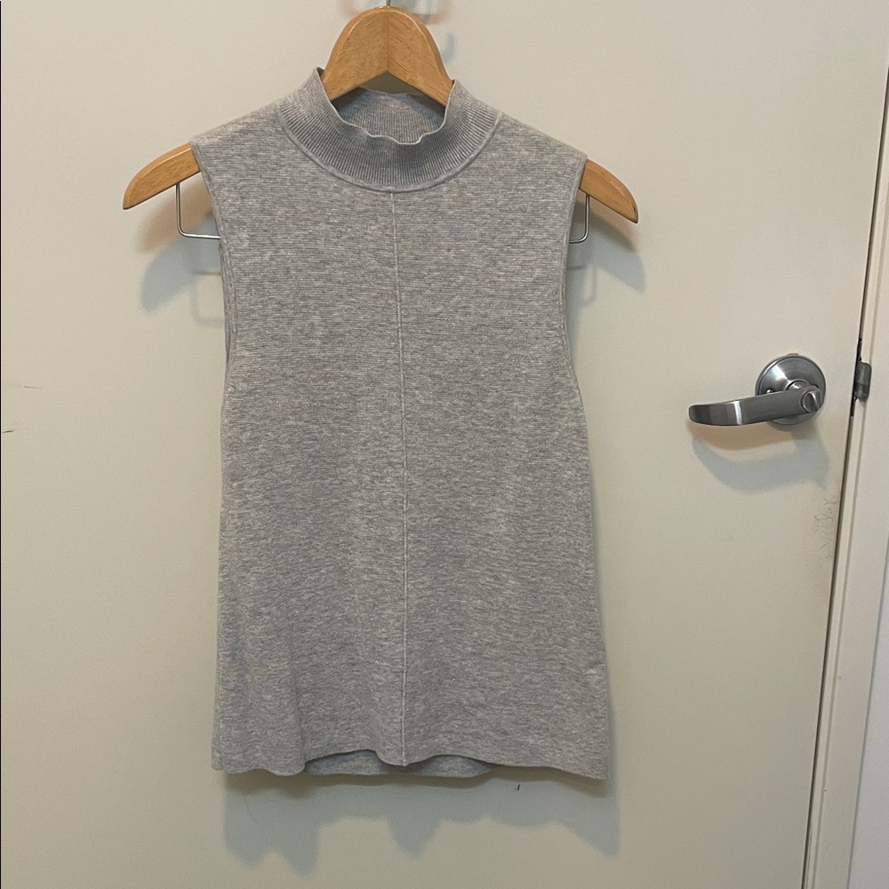 Banana Republic Heather Gray Mock Neck Tank Top